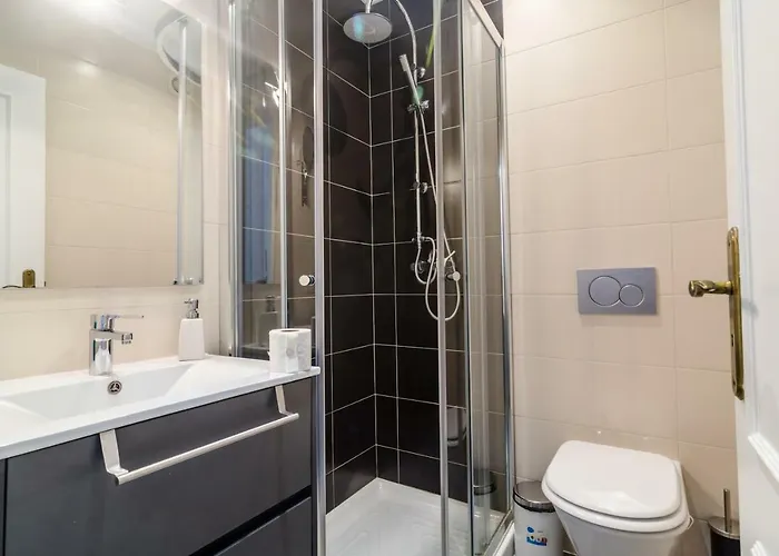 Oldtown 330ft Parking Ac Wifi דירה אלבופיירה