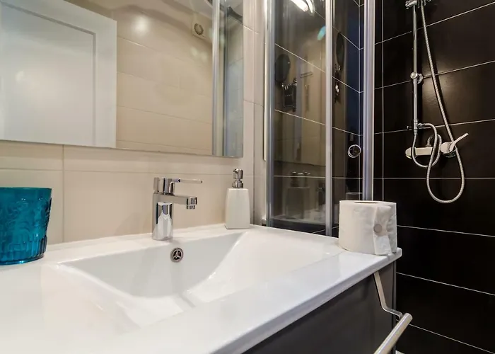 Oldtown 330ft Parking Ac Wifi * אלבופיירה