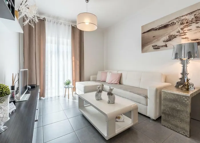 Oldtown 330ft Parking Ac Wifi דירה *