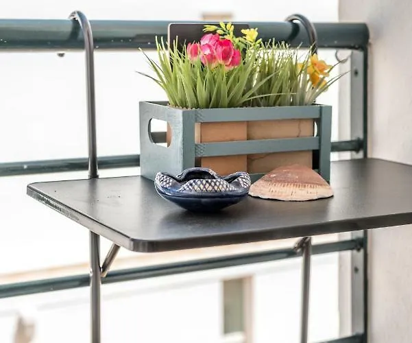 Oldtown 330ft Parking Ac Wifi דירה