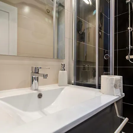 Oldtown 330ft Parking Ac Wifi * Αλμπουφέιρα